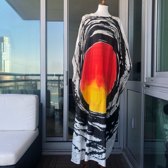 Yodyoko Hand Painted Silk Kaftan NWOT - Picture 2 of 6